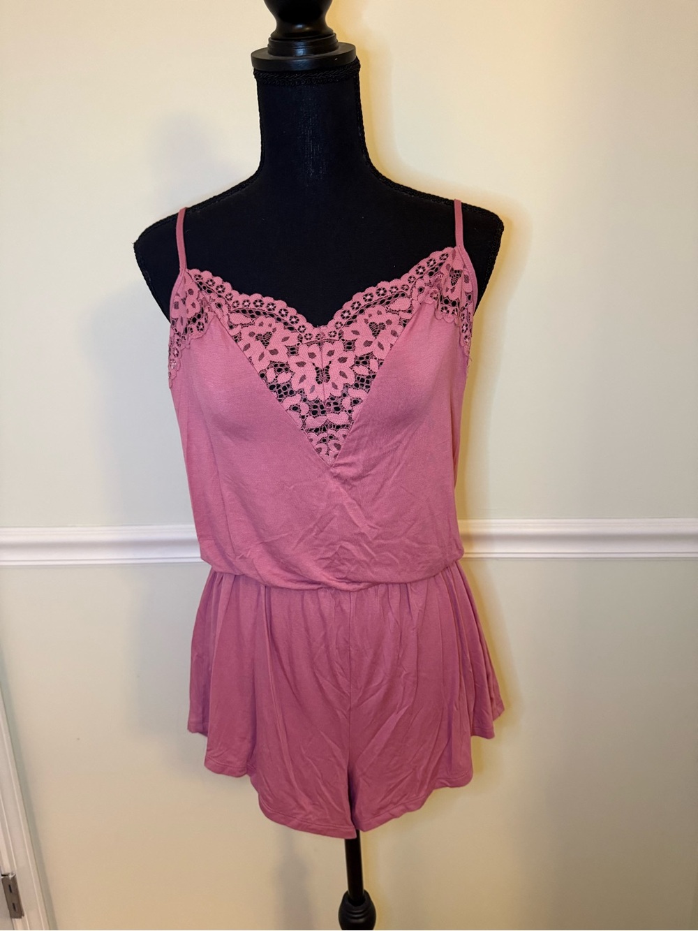 Lace-Trim Romper in Rose Pink